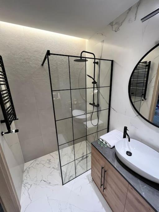 Turzycowa Loft - Stylish Apartment กดัญสก์ ภายนอก รูปภาพ