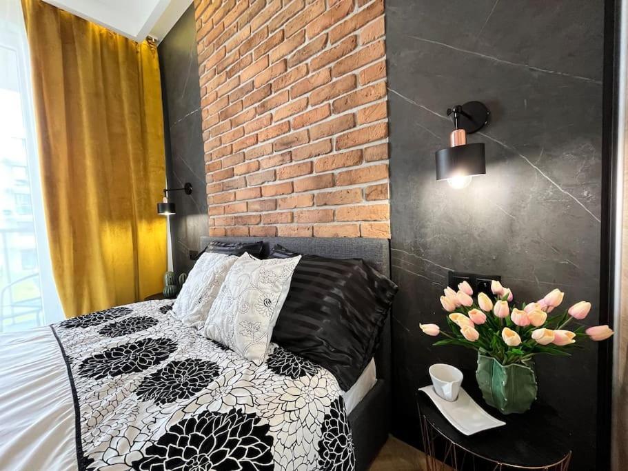 Turzycowa Loft - Stylish Apartment กดัญสก์ ภายนอก รูปภาพ